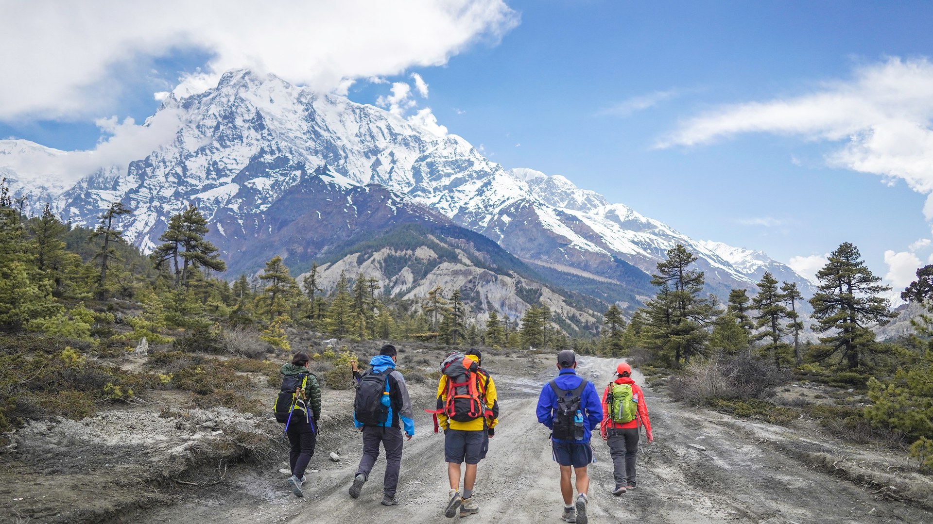 Viaggiare in Nepal: Trekking Everest o Annapurna quale scegliere