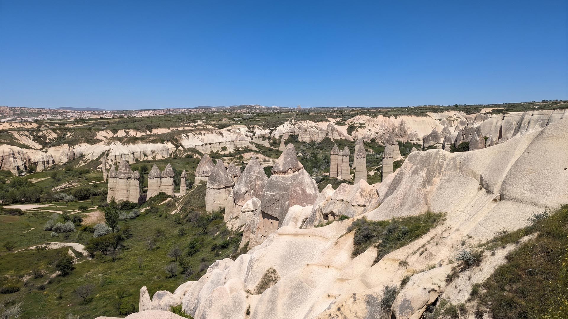 Viaggio in Turchia: Trekking in Cappadocia tra i camini delle fate e volo in mongolfiera