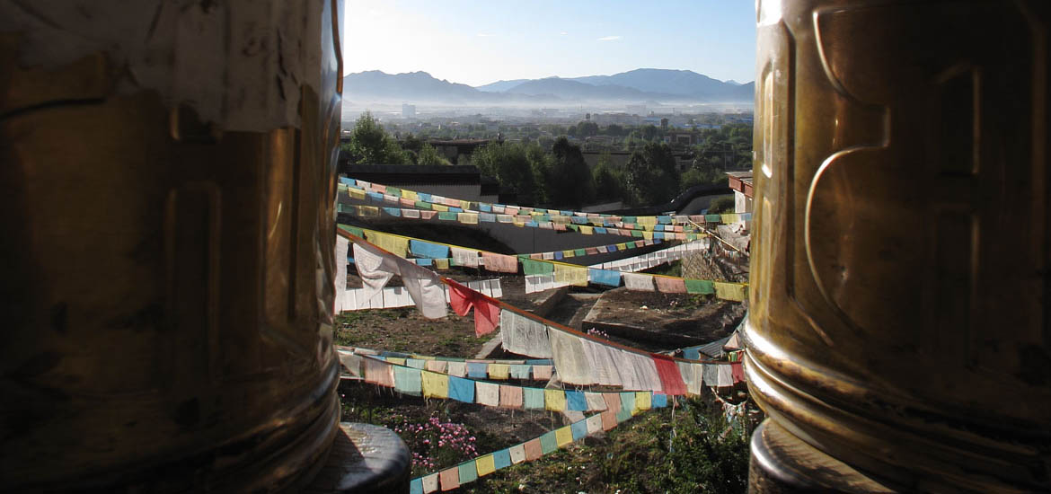 Viaggiare in Tibet: visto per la Cina e Permesso di Viaggio per il Tibet Viaggiare in Tibet: visto per la Cina e Permesso di Viaggio per il Tibet