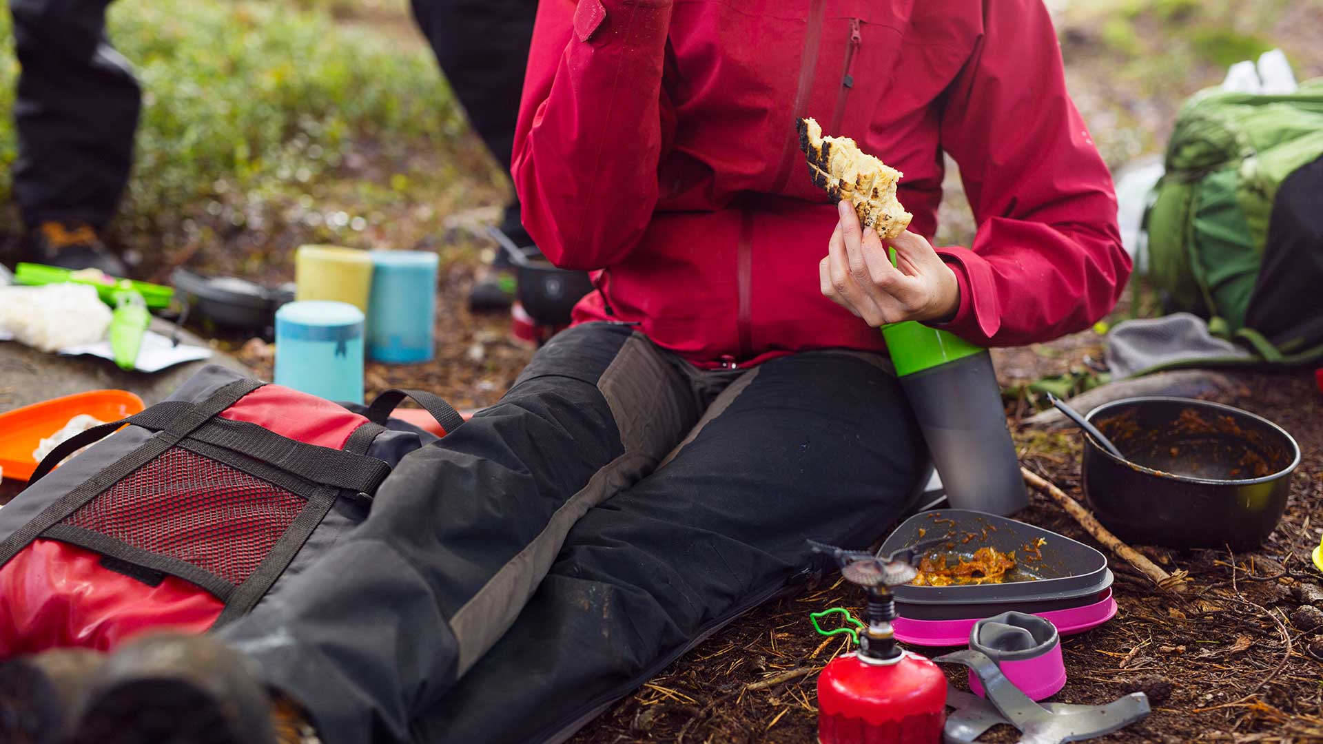 Alimentazione trekking cosa mangiare consigli snack montagna Alimentazione trekking cosa mangiare consigli snack montagna