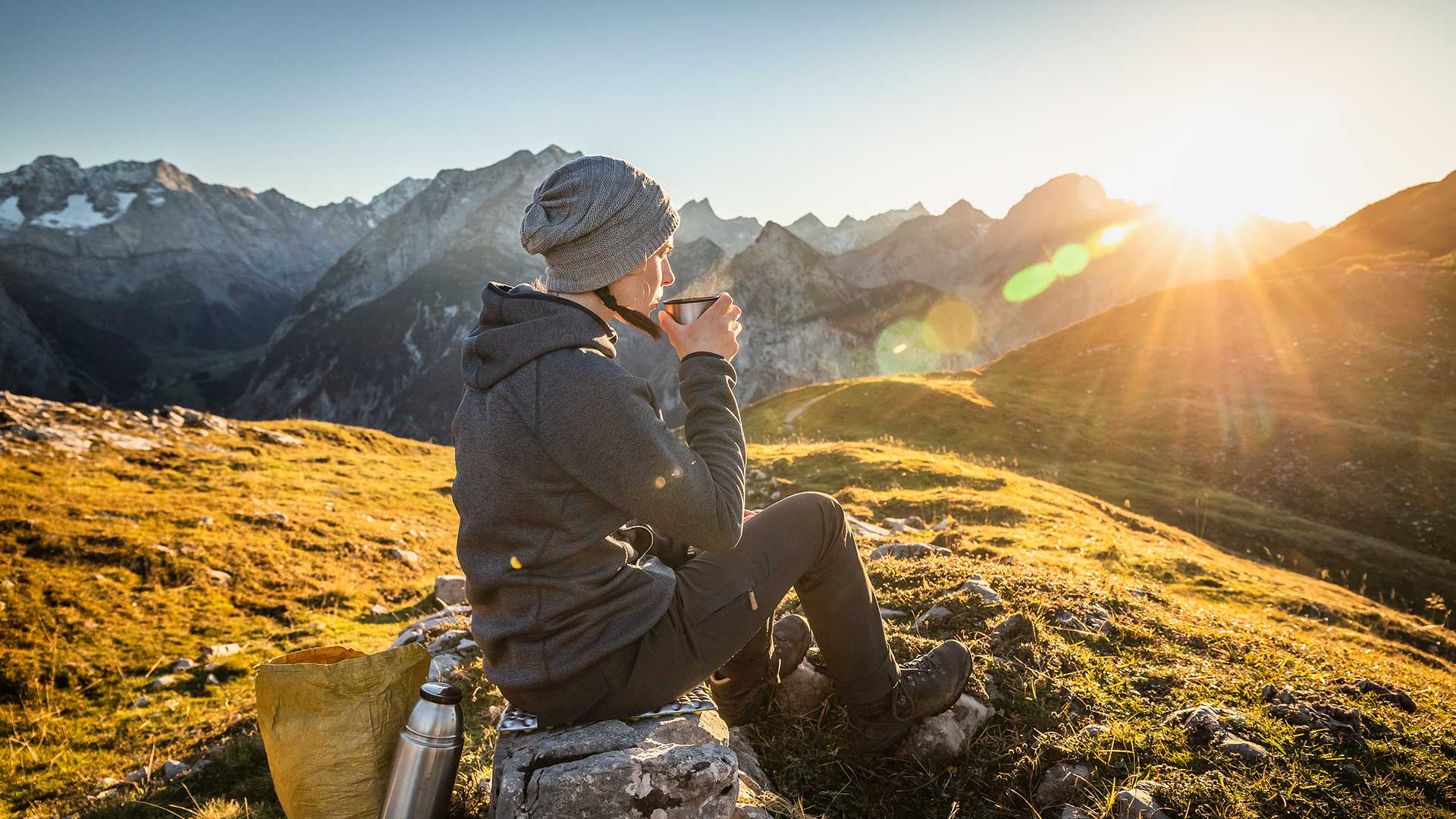 Alimentazione trekking cosa mangiare consigli snack montagna Alimentazione trekking cosa mangiare consigli snack montagna