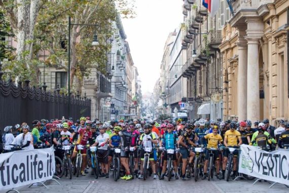 Torino Vertical Bike